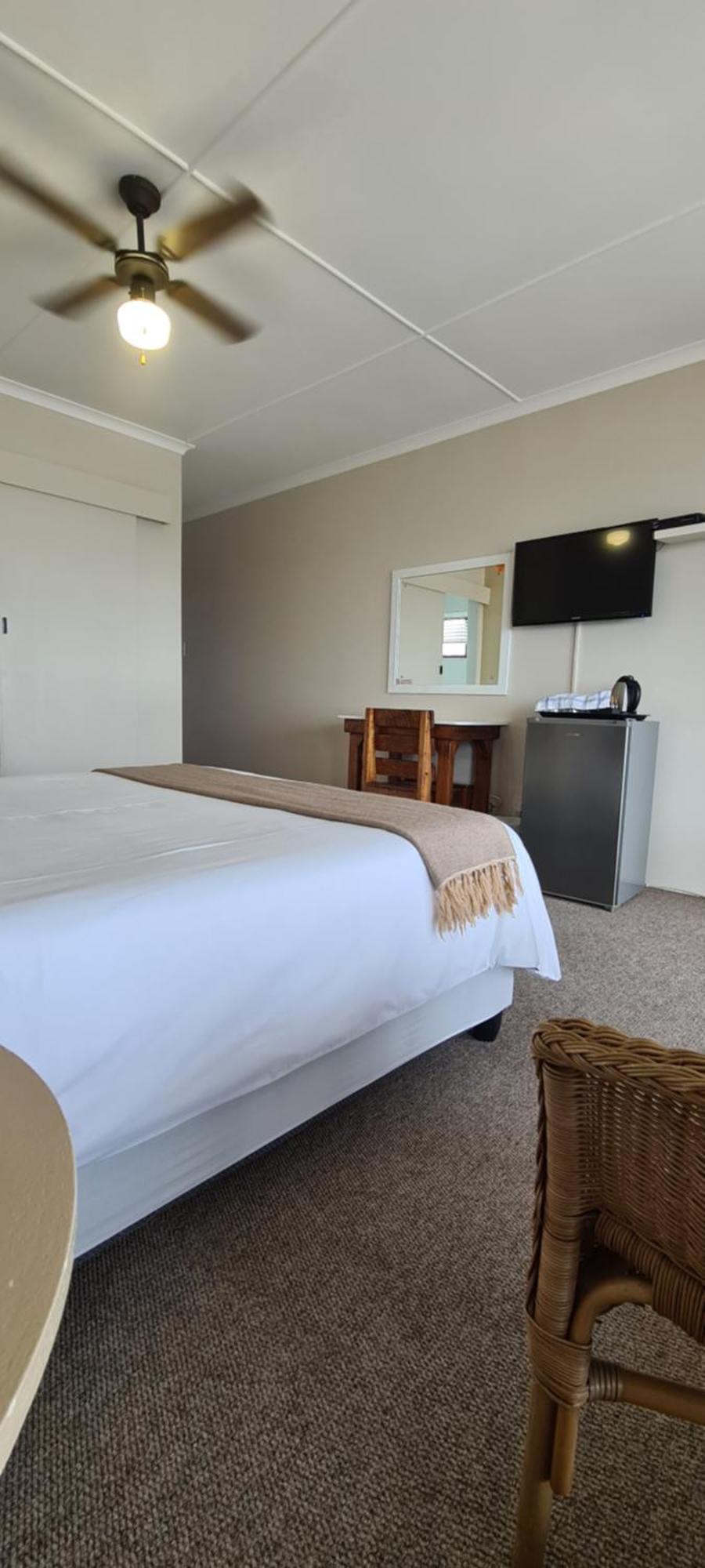 Greystone Guesthouse Jeffreys Bay Exterior photo